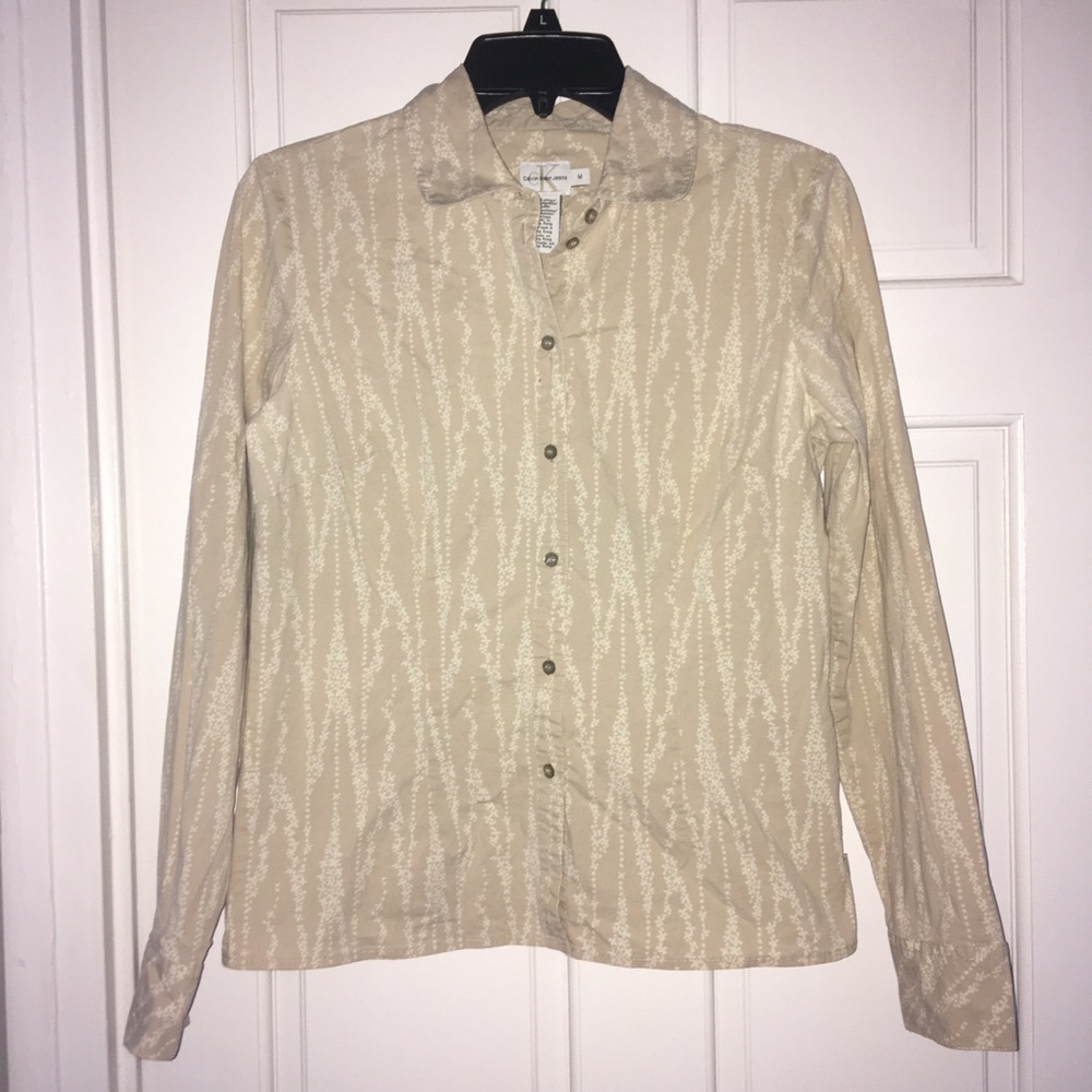Calvin Klein tan/white flowers button down shirt